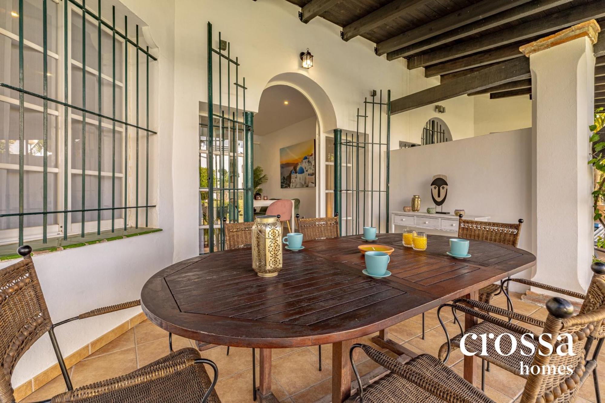 Ferienhaus Chic Dream Home, Rooftop Bbq, 9 Pools, Golf Views *