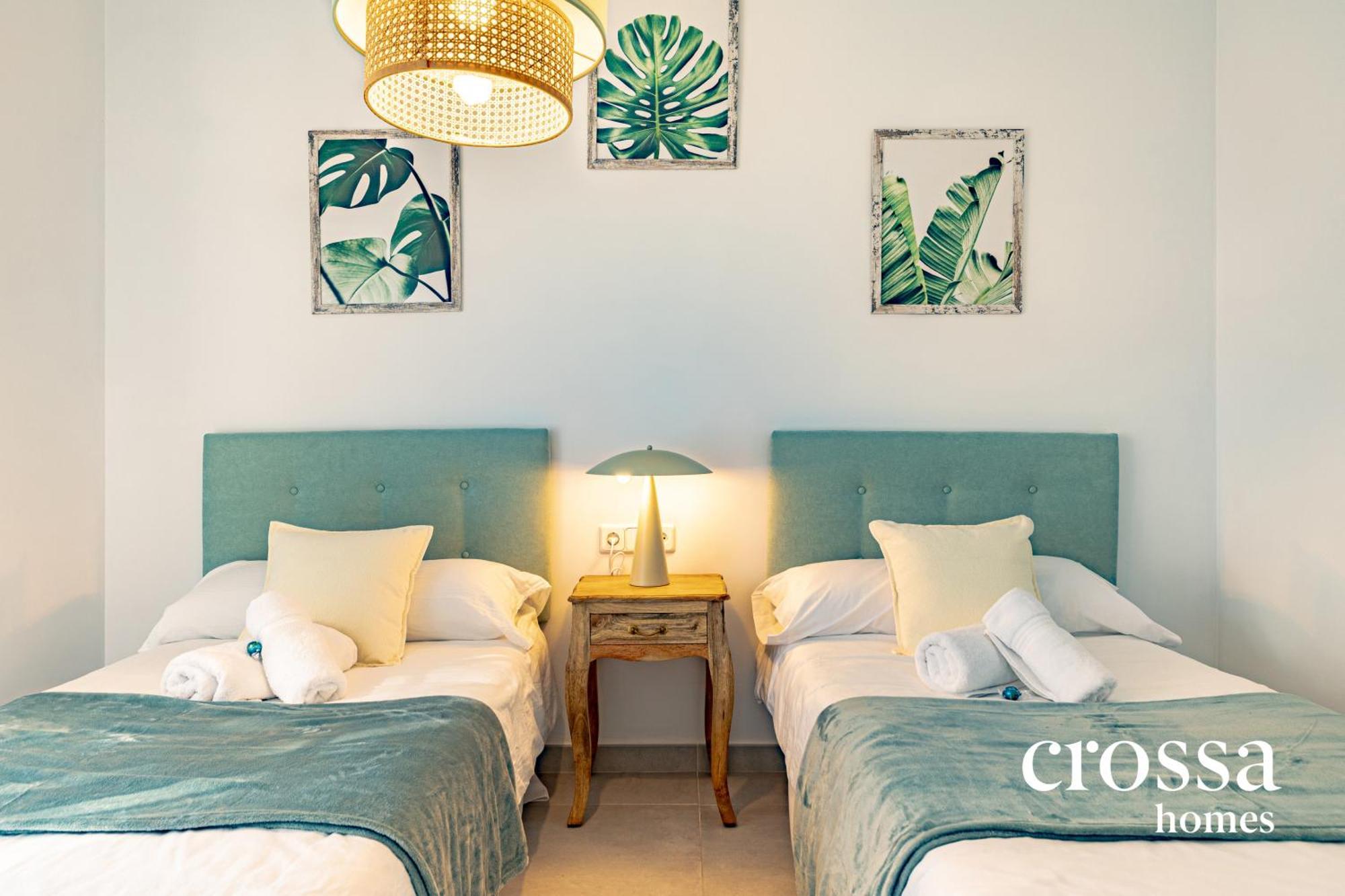 Chic Dream Home, Rooftop Bbq, 9 Pools, Golf Views * Marbella